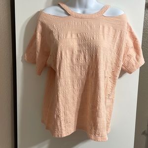 Honey Punch size S peach cold shoulder top